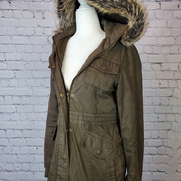 đť…şBCBGENERATION Hooded Parka Green sz. XS - Picture 4 of 8